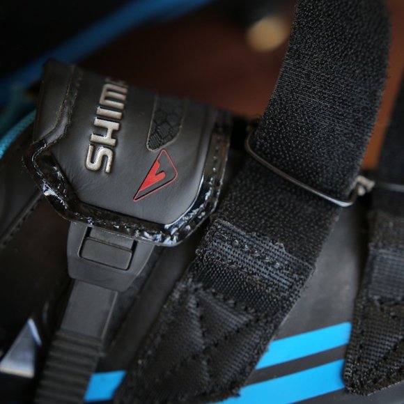 SHIMANO R320 men\'s carbon cycling shoes size 11.5/46. main image 14